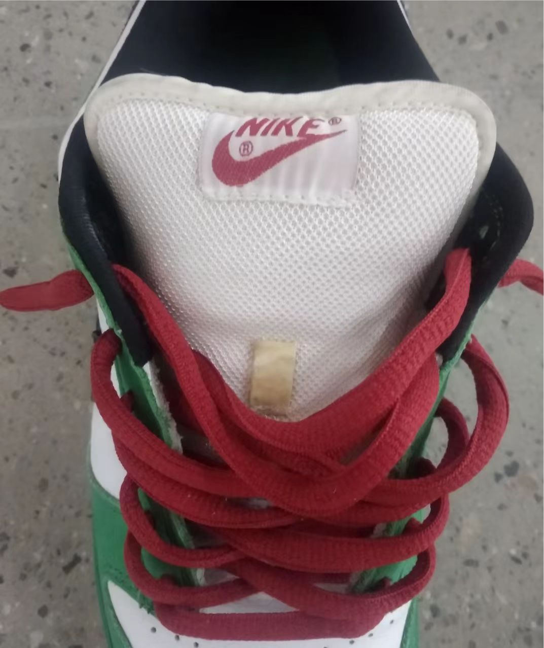 GB Nike Dunk SB Low Pro Heineken review breonna 02