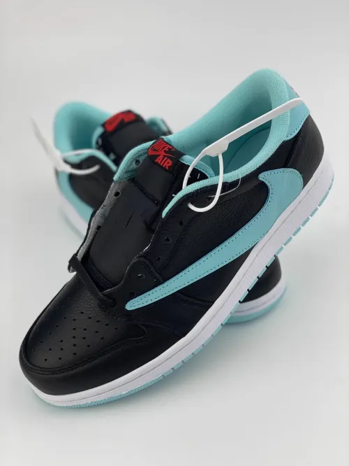  PRO Travis Scott x Air Jordan 1 Low Bang Black Blue review 