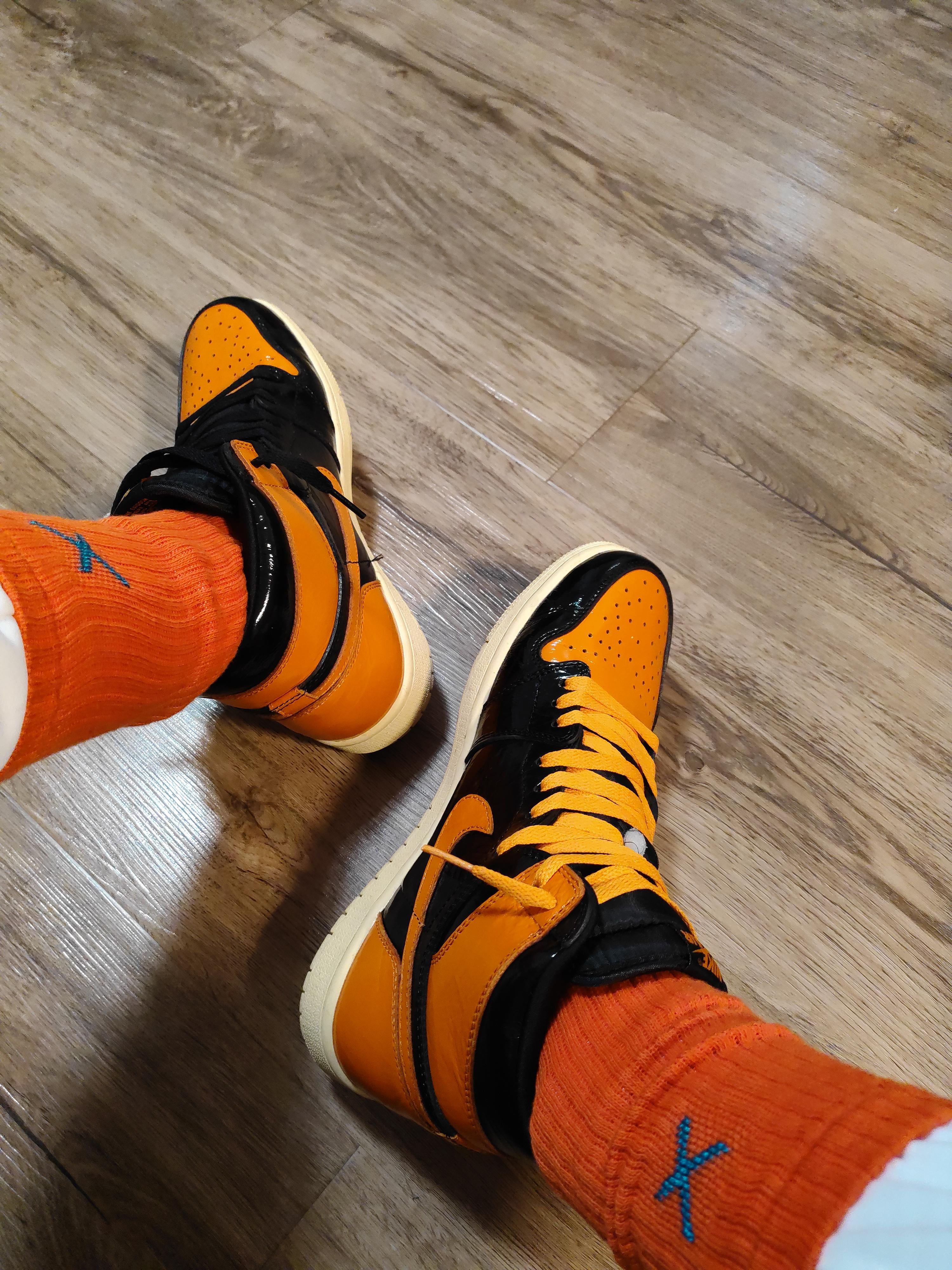  PRO   Air Jordan 1 Retro High OG “Shattered Backboard 3.0” review 2