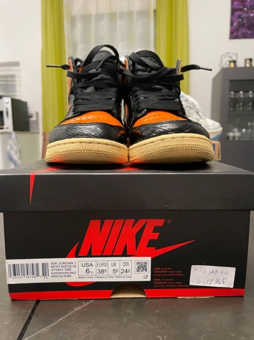  PRO   Air Jordan 1 Retro High OG “Shattered Backboard 3.0” review 