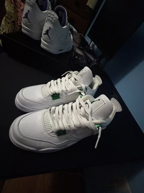 Q4 Batch Air Jordan 4 Retro “Metallic Green” review 