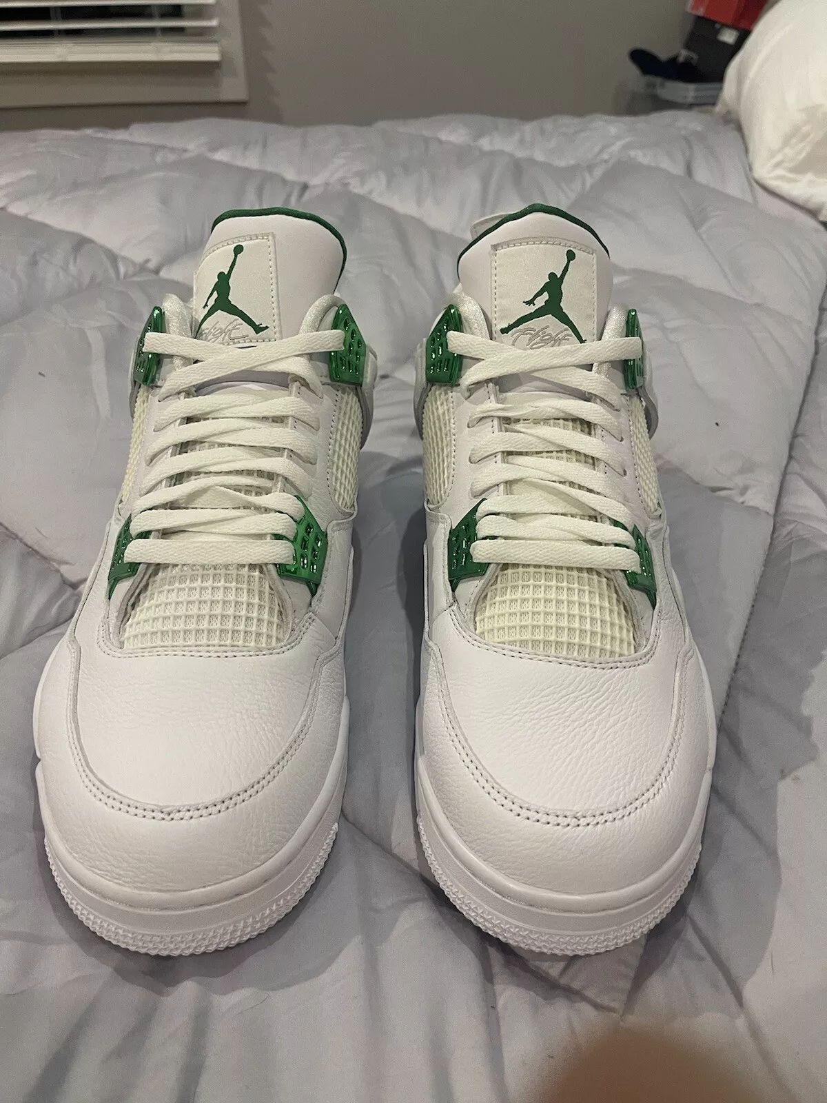 Q4 Batch Air Jordan 4 Retro “Metallic Green” review Jordan Alliss 02