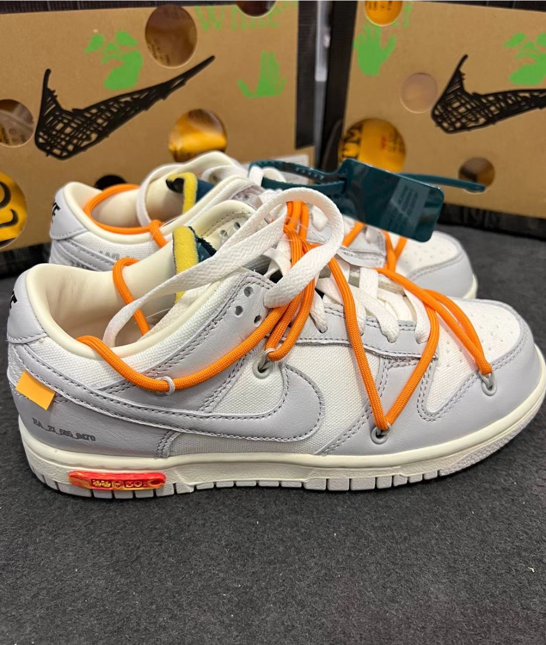 GB OFF WHITE x Nike Dunk SB Low The 50 NO.44 review 1