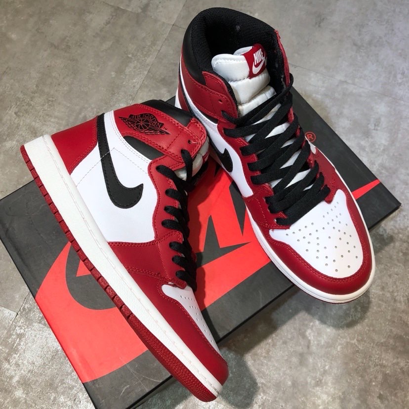 PRO  Air Jordan 1 High OG Chicago review Tina 06