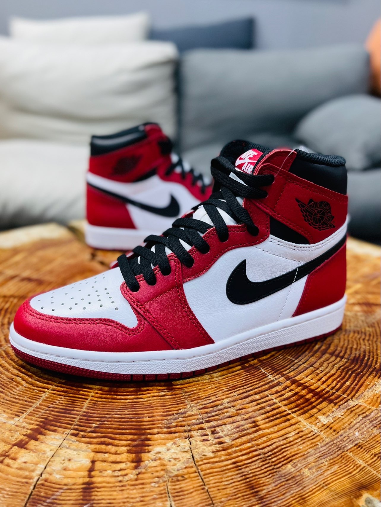 PRO  Air Jordan 1 High OG Chicago review Xavier 05
