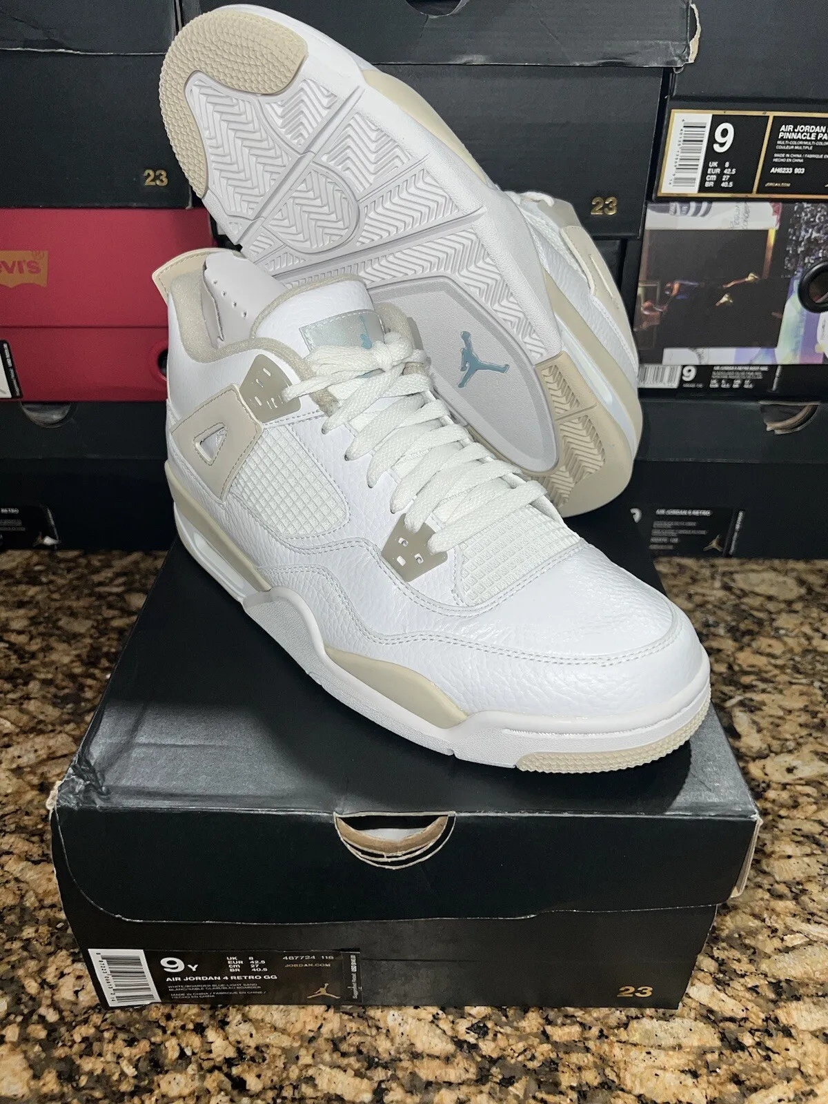 Q4 Batch Air Jordan 4 Retro Sand Linen review Robert Pledger 01