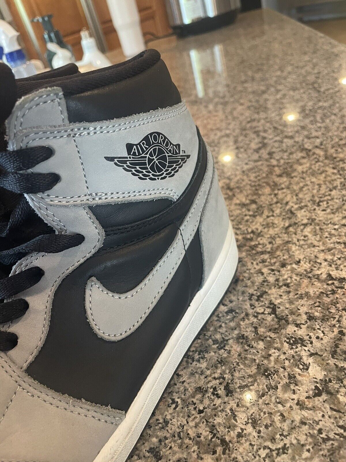 PRO  Air Jordan 1 Shadow 2.0 Black Light Smoke Grey review Quincy 03