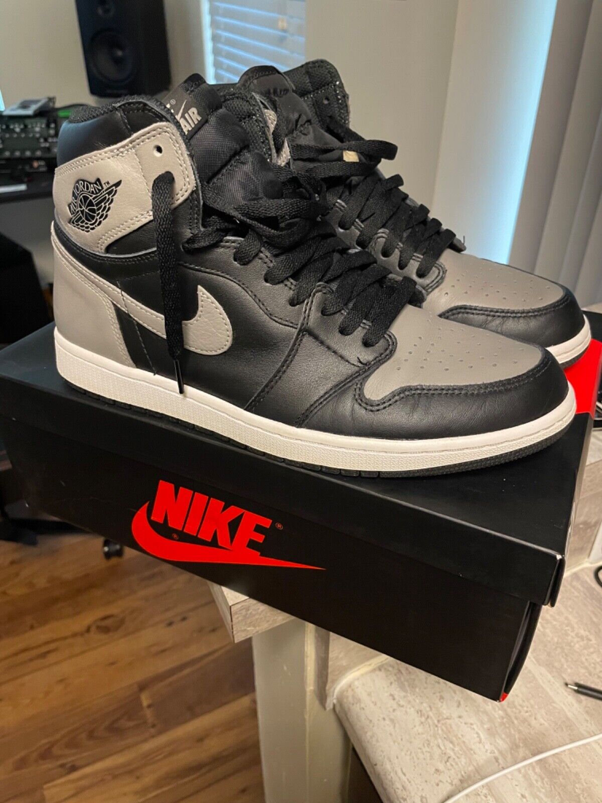 PRO Air Jordan 1 Retro High OG “Shadow” review Sam 01
