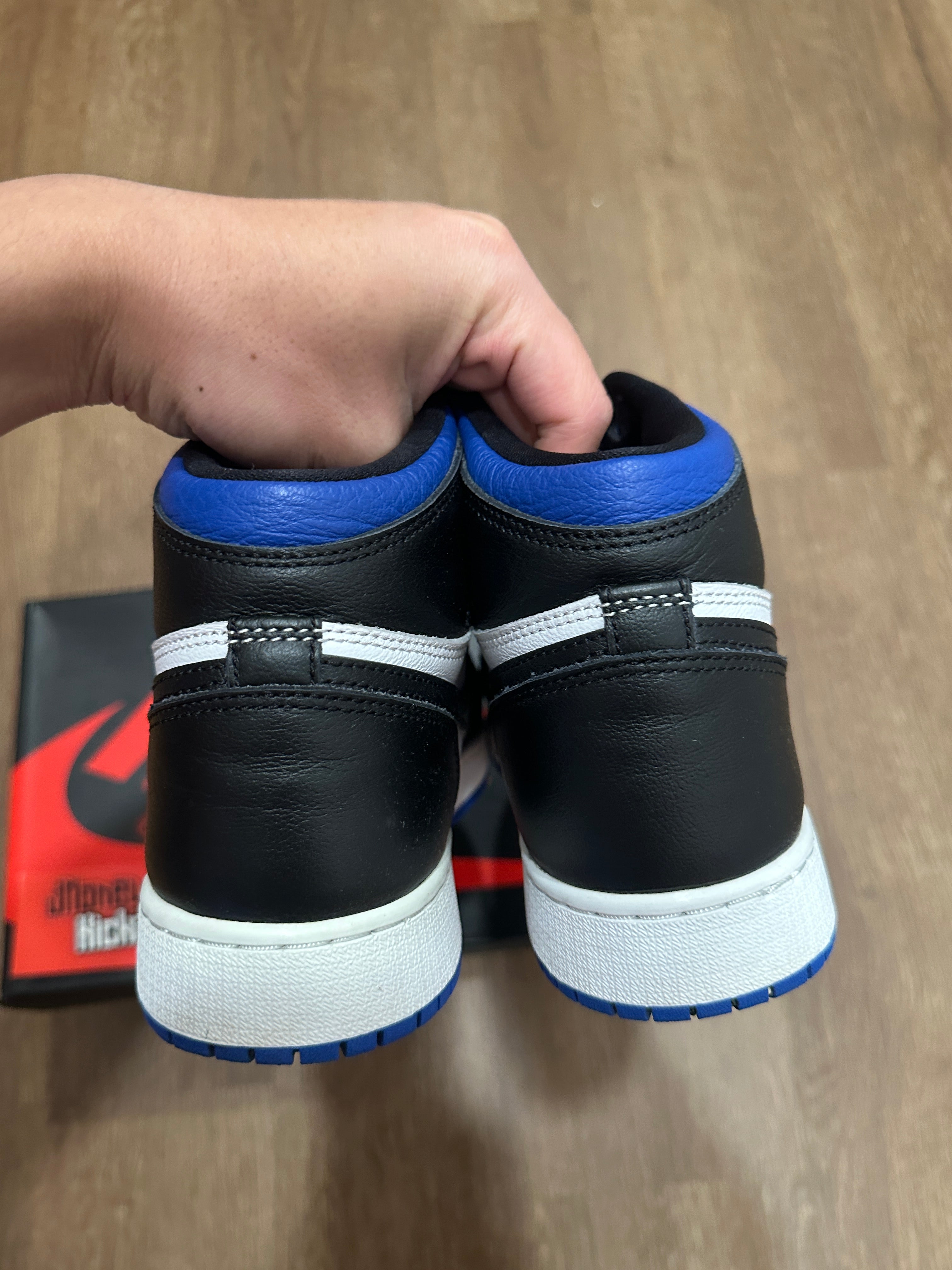  PRO Air Jordan 1 Retro High OG Game Royal review Ian 03
