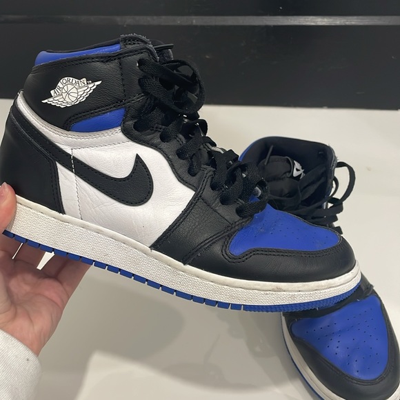  PRO Air Jordan 1 Retro High OG Game Royal review Mia 02