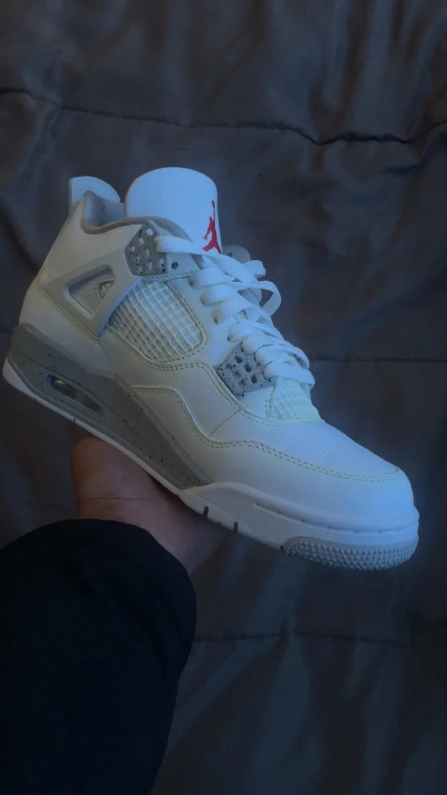 Q4 Batch  Air Jordan 4 White Oreo review Karen B.