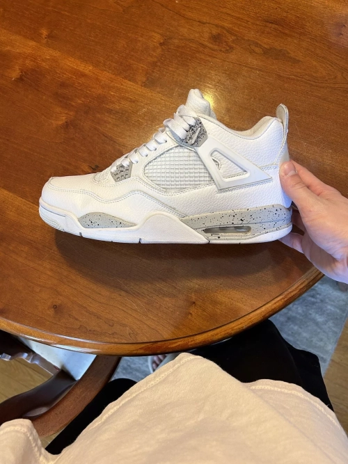 Q4 Batch  Air Jordan 4 White Oreo review 