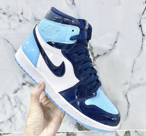 PRO  Air Jordan 1 Retro High OG “UNC Patent” review 