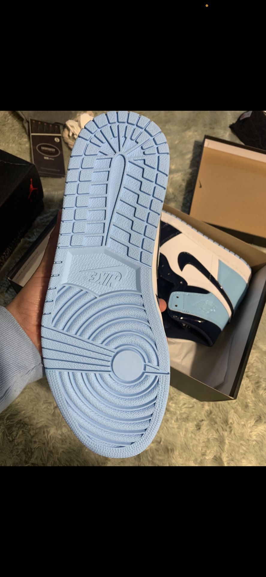 PRO  Air Jordan 1 Retro High OG “UNC Patent” review Tina 01