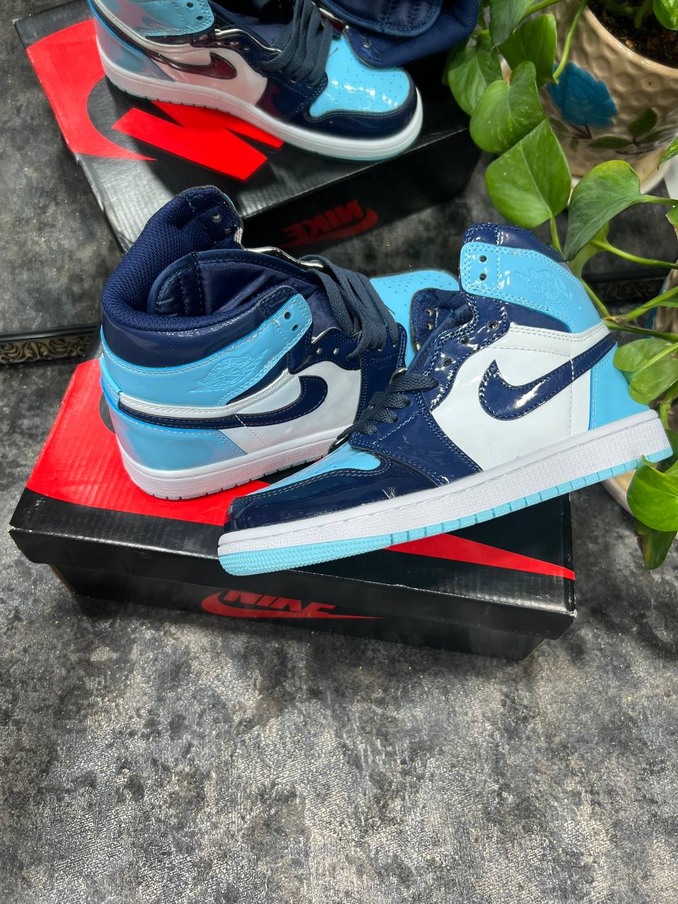 PRO  Air Jordan 1 Retro High OG “UNC Patent” review Clara 03