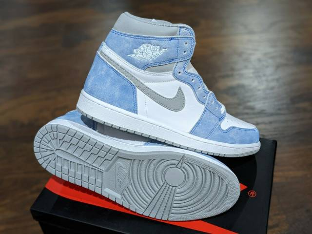  PRO Air Jordan 1 High OG GS Wash North Carolan review Mona 01