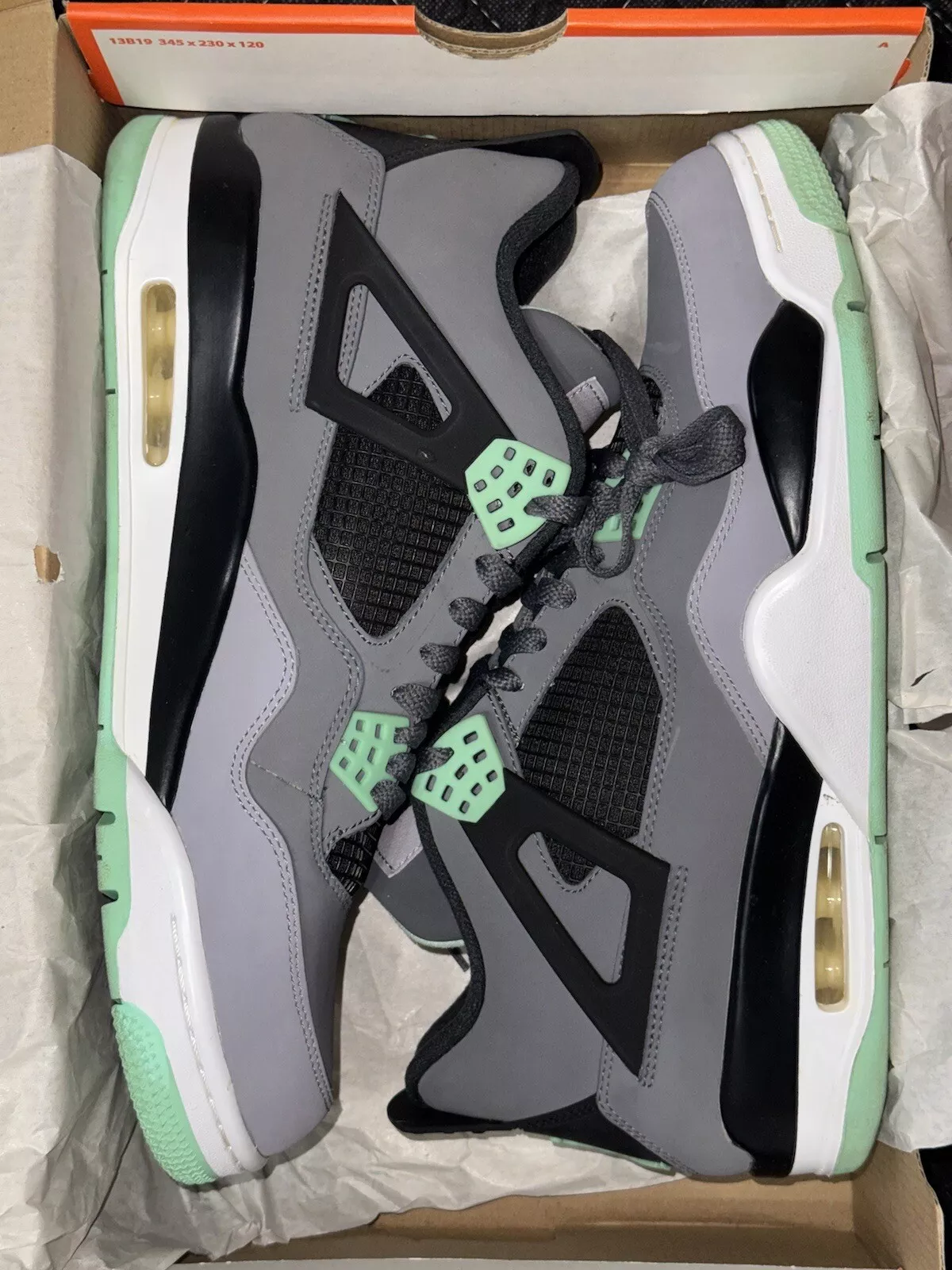 XH Batch Air Jordan 4 Retro Green Glow review Ozlem 01
