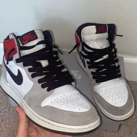 PRO  Air Jordan 1 High Smoke Grey Red review Carlos 02