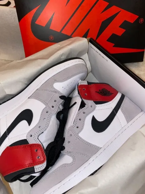 PRO  Air Jordan 1 High Smoke Grey Red review 