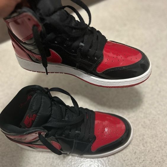 PRO  Air Jordan 1 High OG Bred Patent review Pete