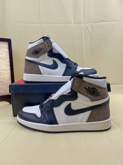  PRO Air Jordan 1 Retro High OG 'Dark Mocha' review 