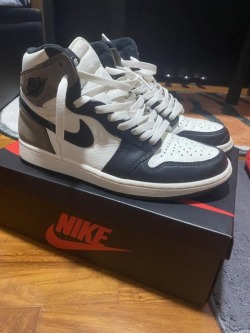  PRO Air Jordan 1 Retro High OG 'Dark Mocha' review Steve 03