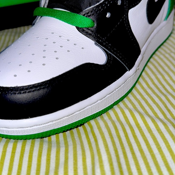  PRO Air Jordan 1 HighLucky Green review Jordan 02