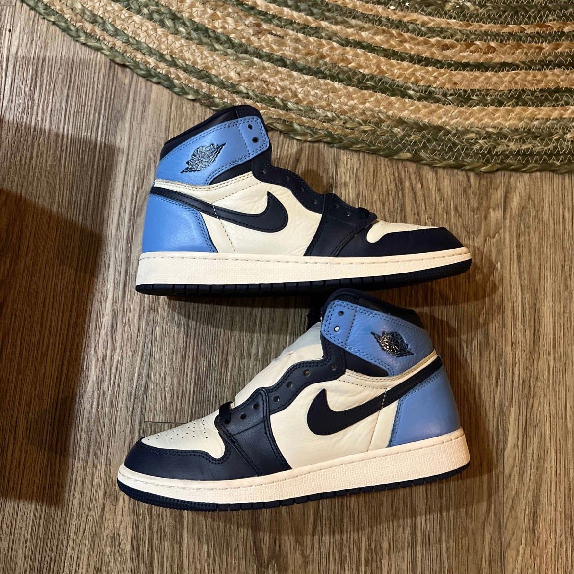 PRO  Air Jordan 1 Retro High OG “Obsidian University Blue” review Ursula