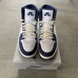  PRO  Air Jordan 1 High OG Japan Midnight Navy review Clara 01