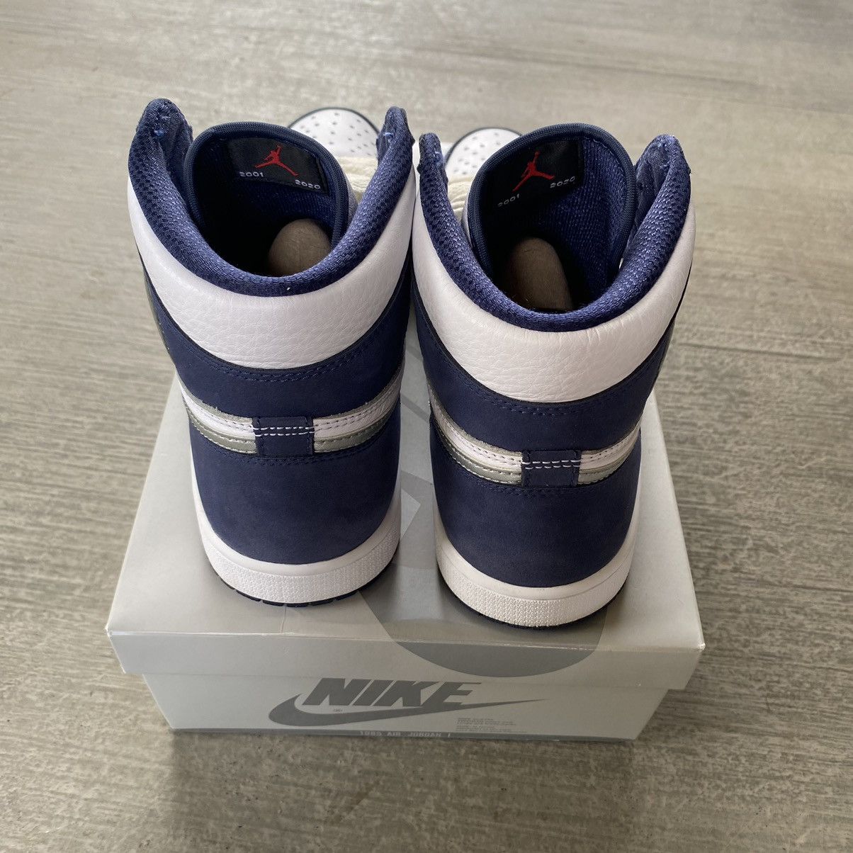  PRO  Air Jordan 1 High OG Japan Midnight Navy review Clara 03