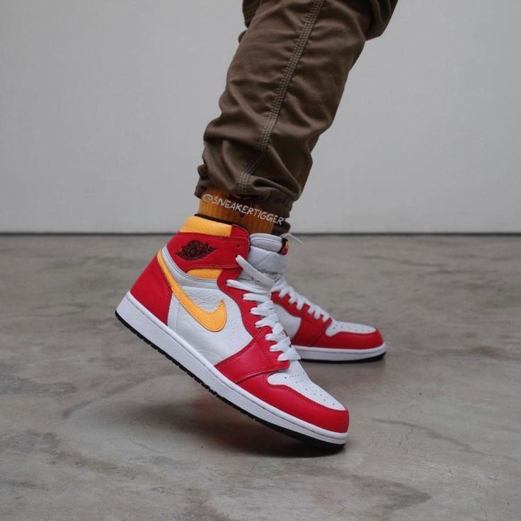 PRO Air Jordan 1 High OG Light Fusion Red review Wendy 01