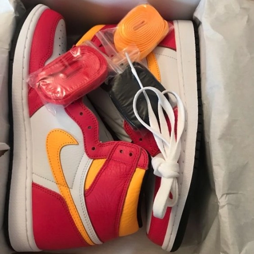 PRO Air Jordan 1 High OG Light Fusion Red review 