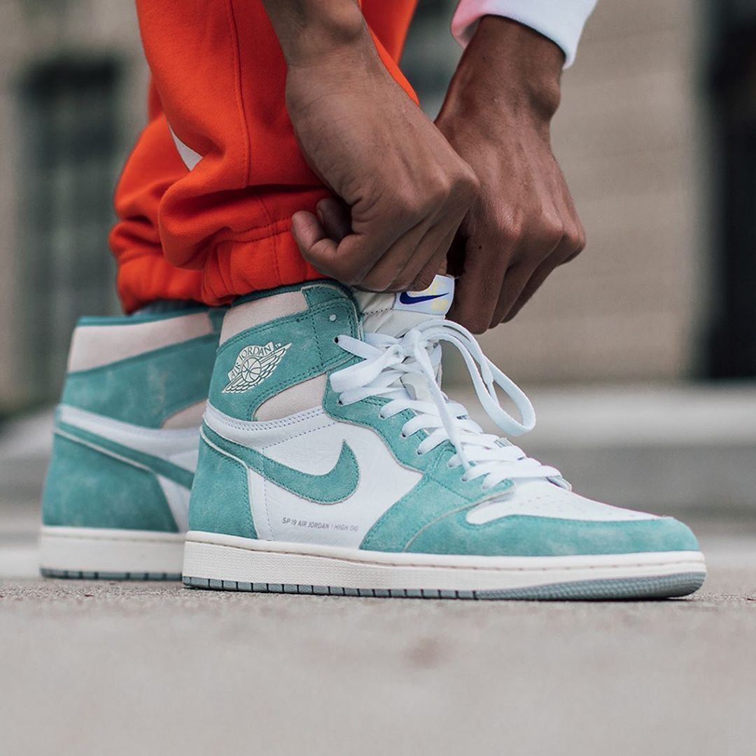 PRO Air Jordan 1 High OG“Turbo Green” review Vince 02