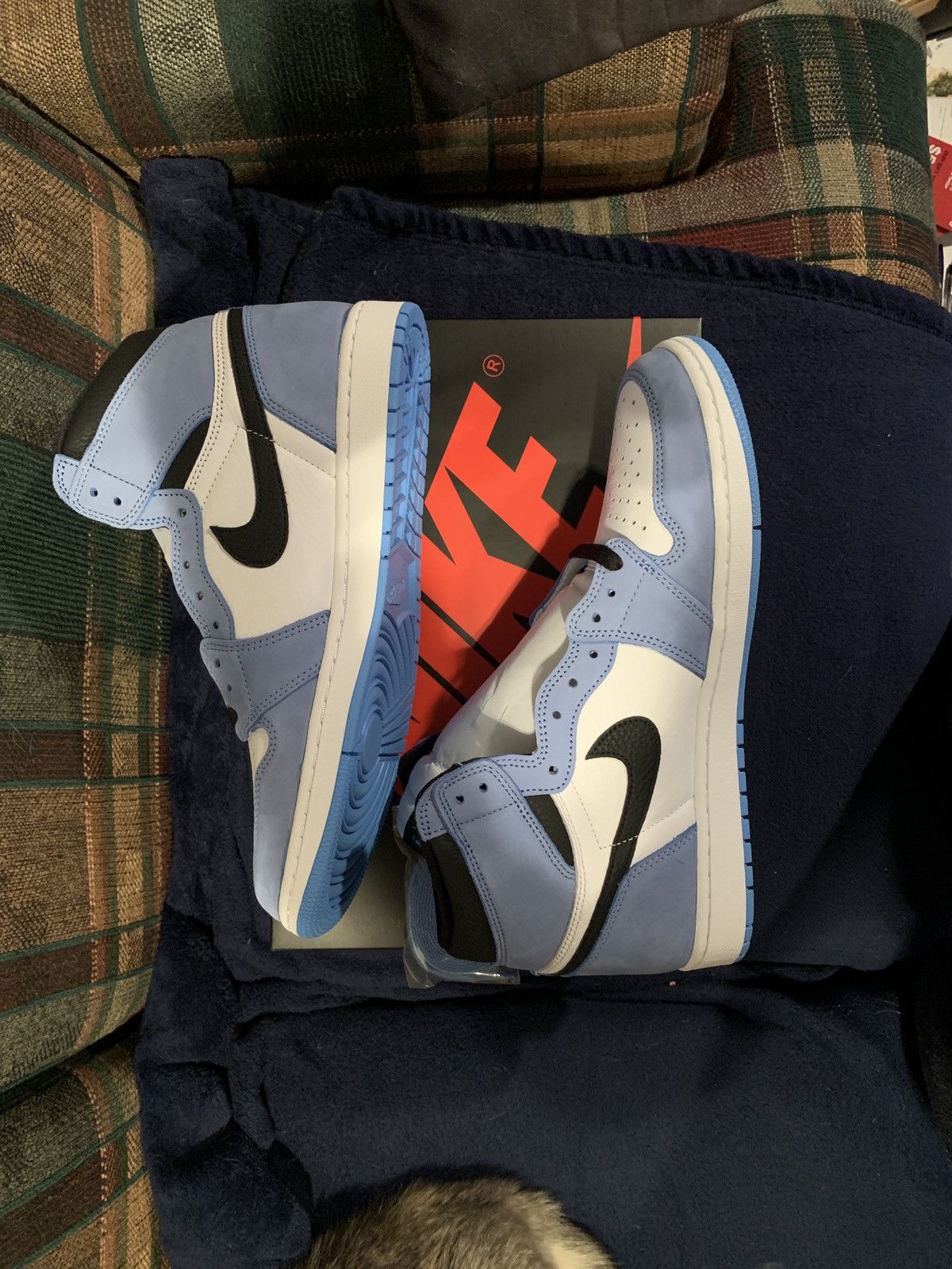 PRO Air Jordan 1 High OG University Blue review Piper 02