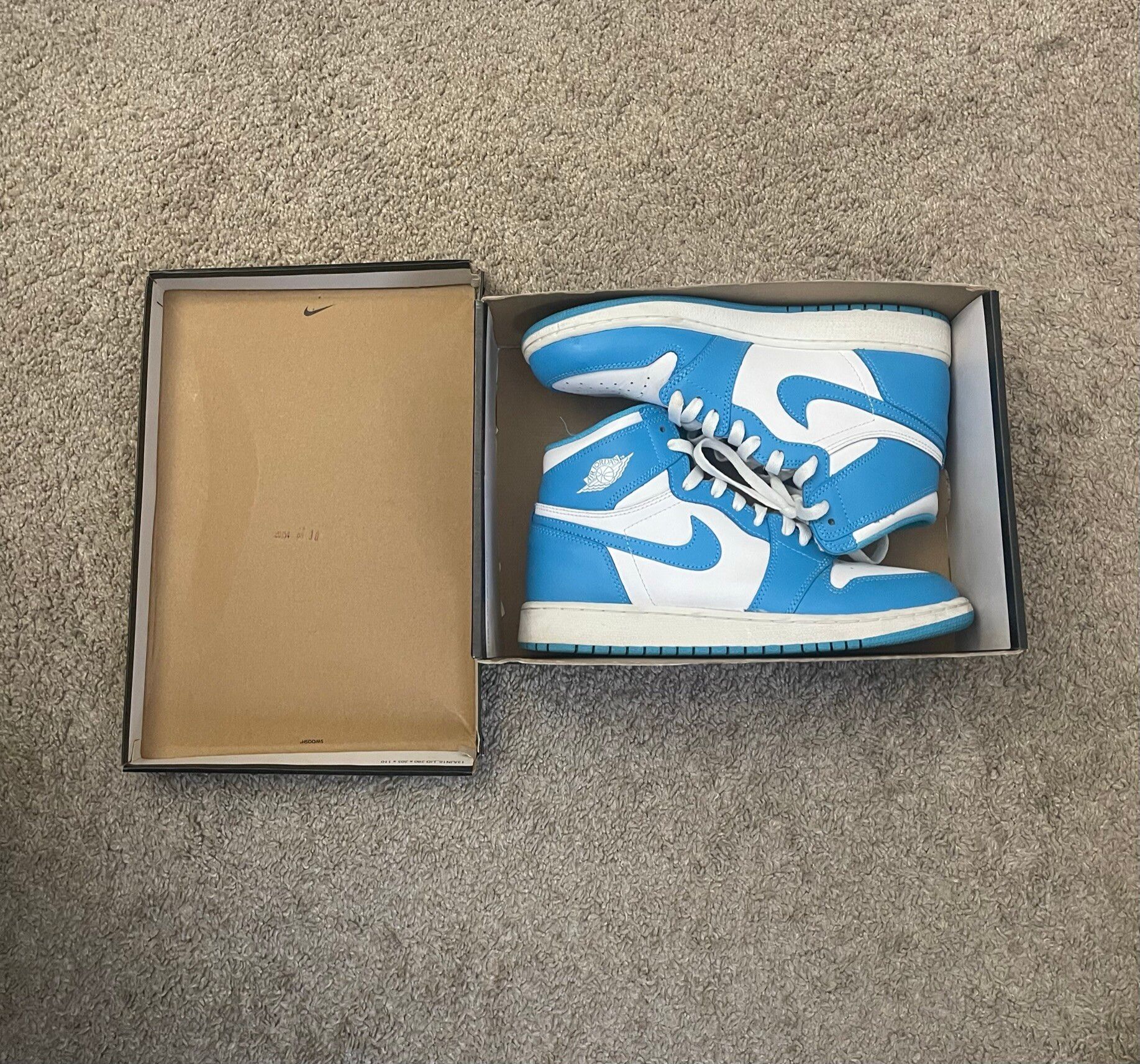  PRO   Air Jordan 1 Retro UNC review Cindy