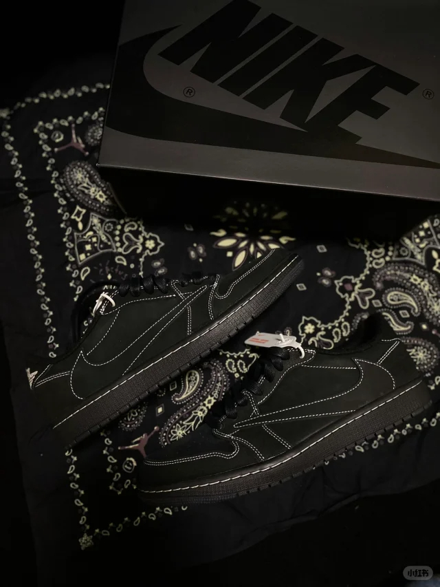 PRO  Travis Scott x Air Jordan 1 Low Black Phantom review Wendy
