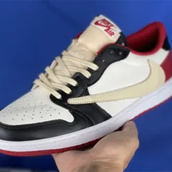  PROTravis Scott x Air Jordan 1 Low Black Red review Cindy 02