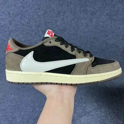 PRO  Travis Scott x Air Jordan 1 Low OG SP-T review 