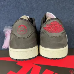 PRO  Travis Scott x Air Jordan 1 Low OG SP-T review Yolanda 06