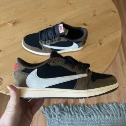 PRO  Travis Scott x Air Jordan 1 Low OG SP-T review Carlos