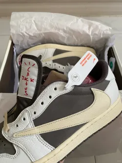  PRO Travis Scott x Air Jordan 1 Low OG Reverse Mocha” review Tara 01