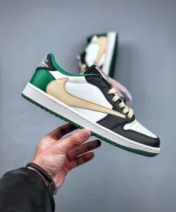 PRO Air Jordan Travis Scott x Air Jordan 1 Low Black Green Barb review Quincy 01