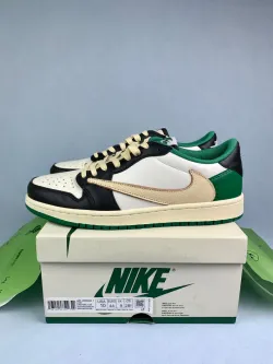 PRO Air Jordan Travis Scott x Air Jordan 1 Low Black Green Barb review Quincy 03