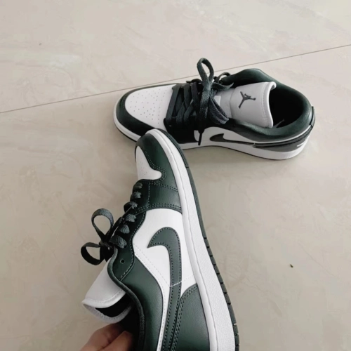 XH Air Jordan 1 Low Blackish Green review 