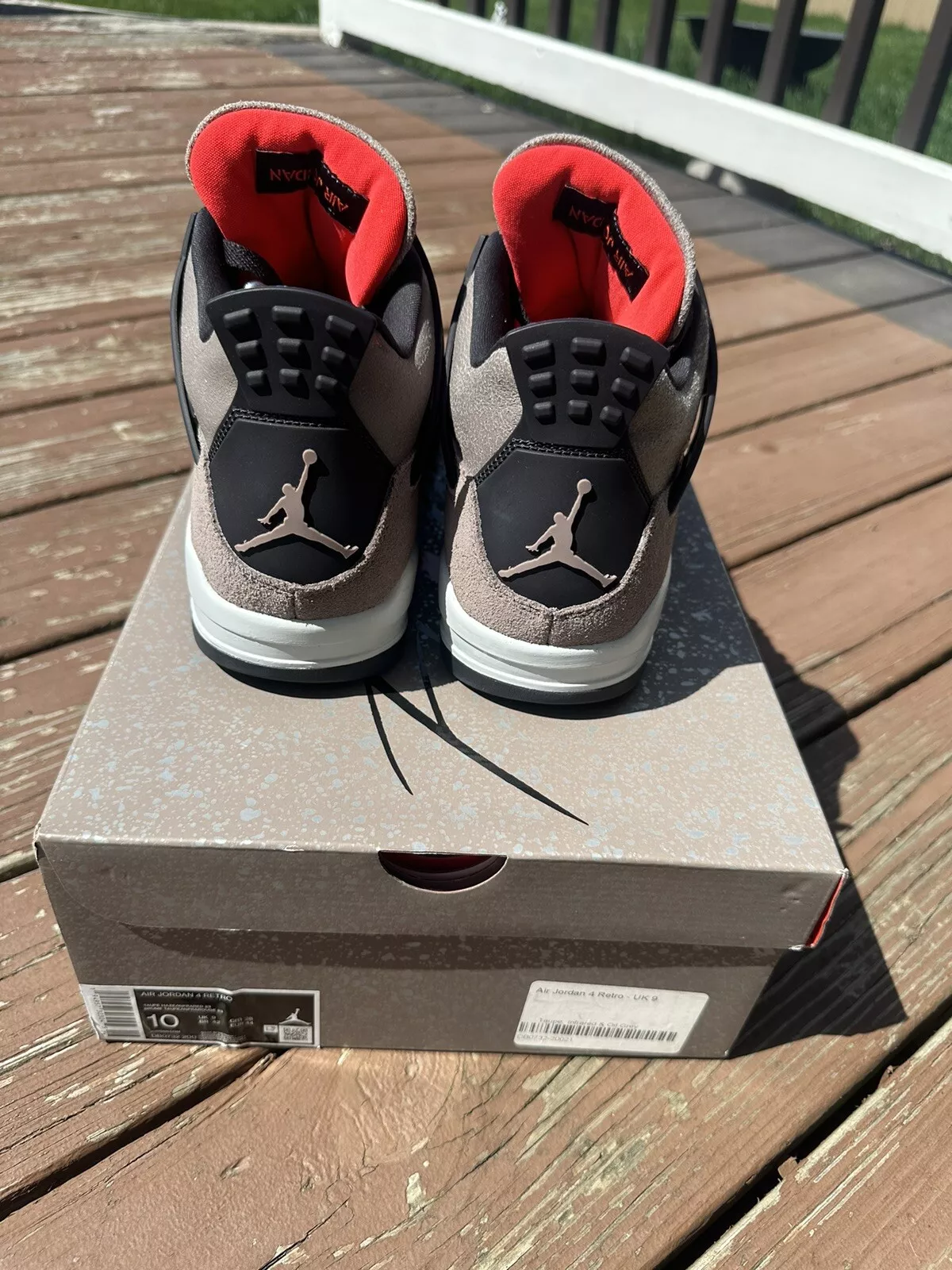 BS Batch Air Jordan 4 Retro Taupe Haze review Baller 01