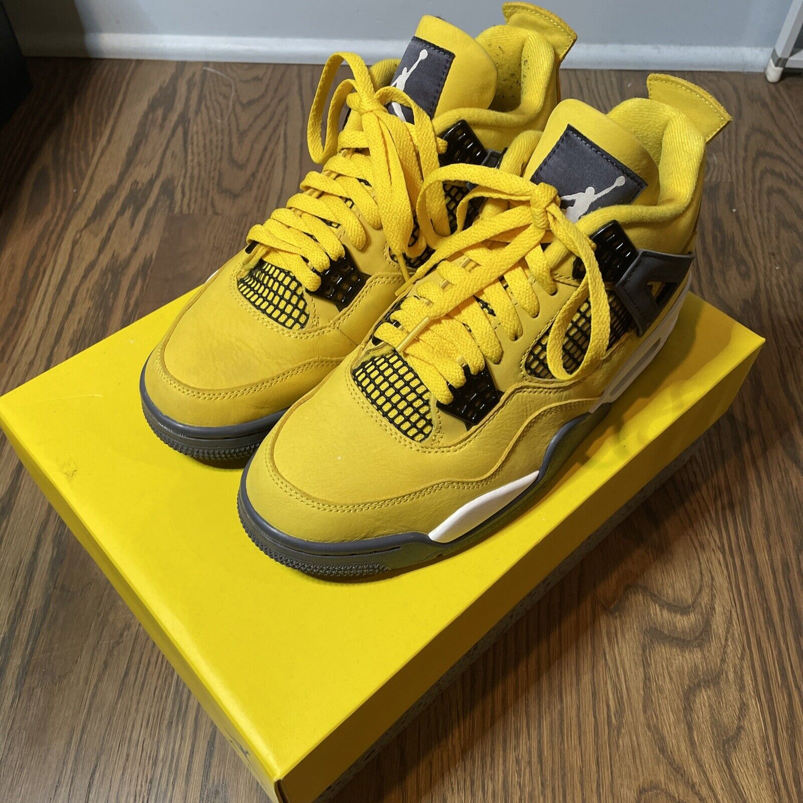 BS Batch Air Jordan 4 Retro LS Lightning review Margo 01