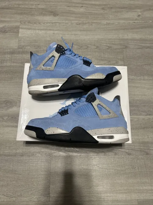 BS Batch Air Jordan 4 SE University Blue review 