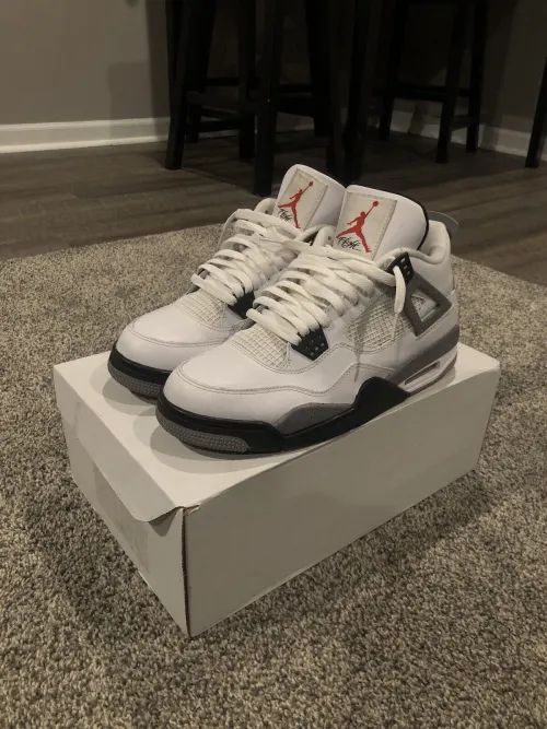 BS Batch Air Jordan 4 Retro White Cement review 