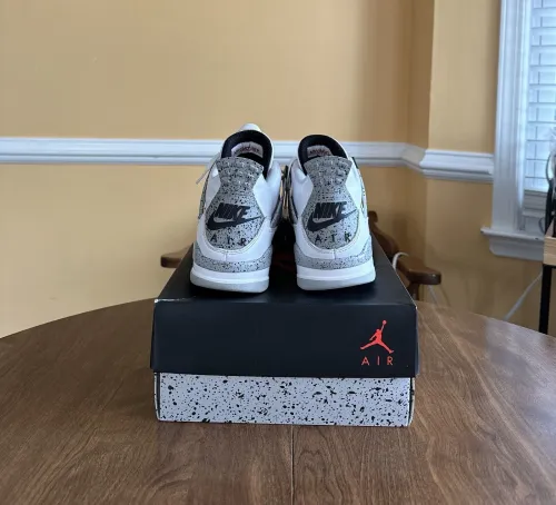 BS Batch Air Jordan 4 Retro White Cement review 