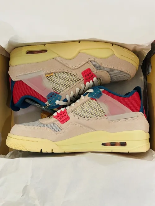 BS Batch Union LA x Air Jordan 4 Retro “Guava Ice” review 